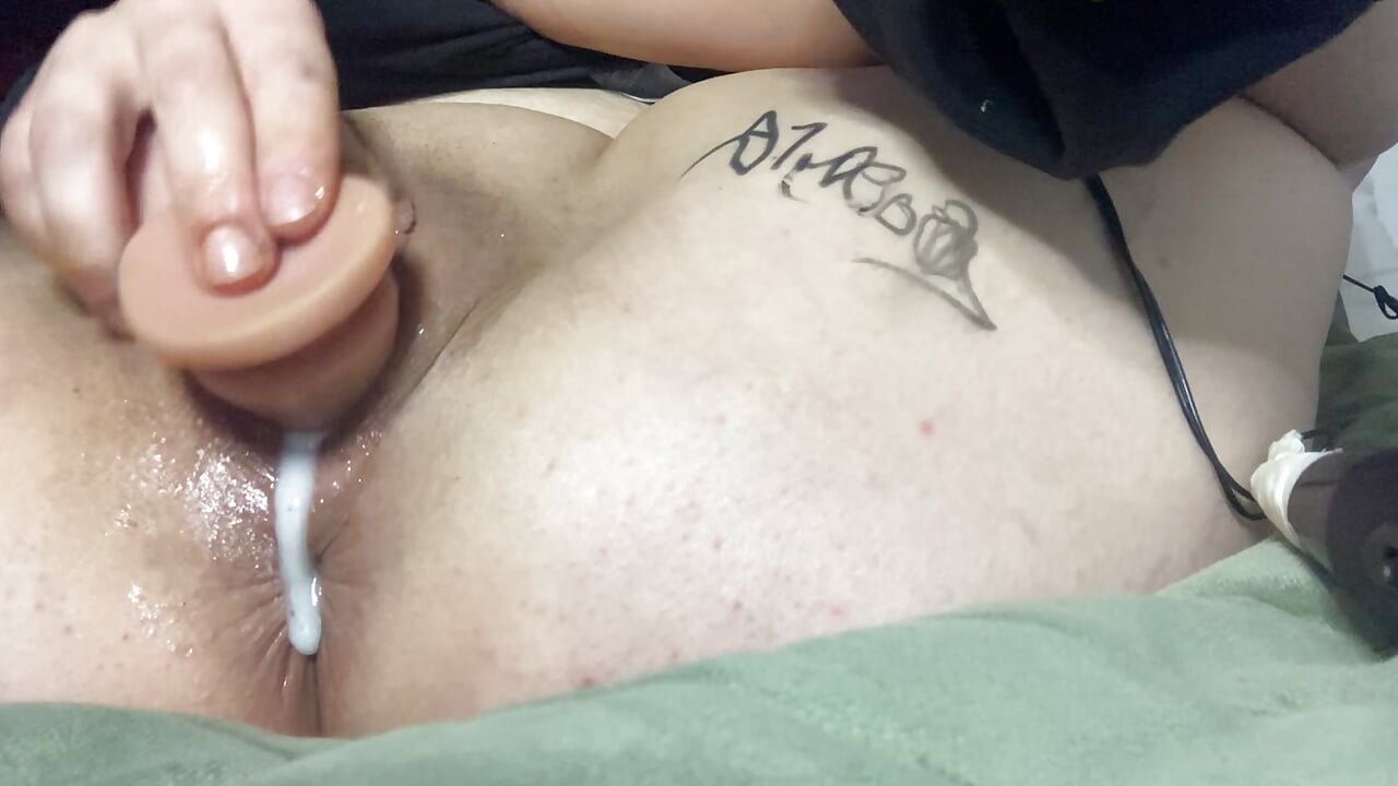 Horny creamy wet solo play💦🍦😈 this one was extra fun😜😘