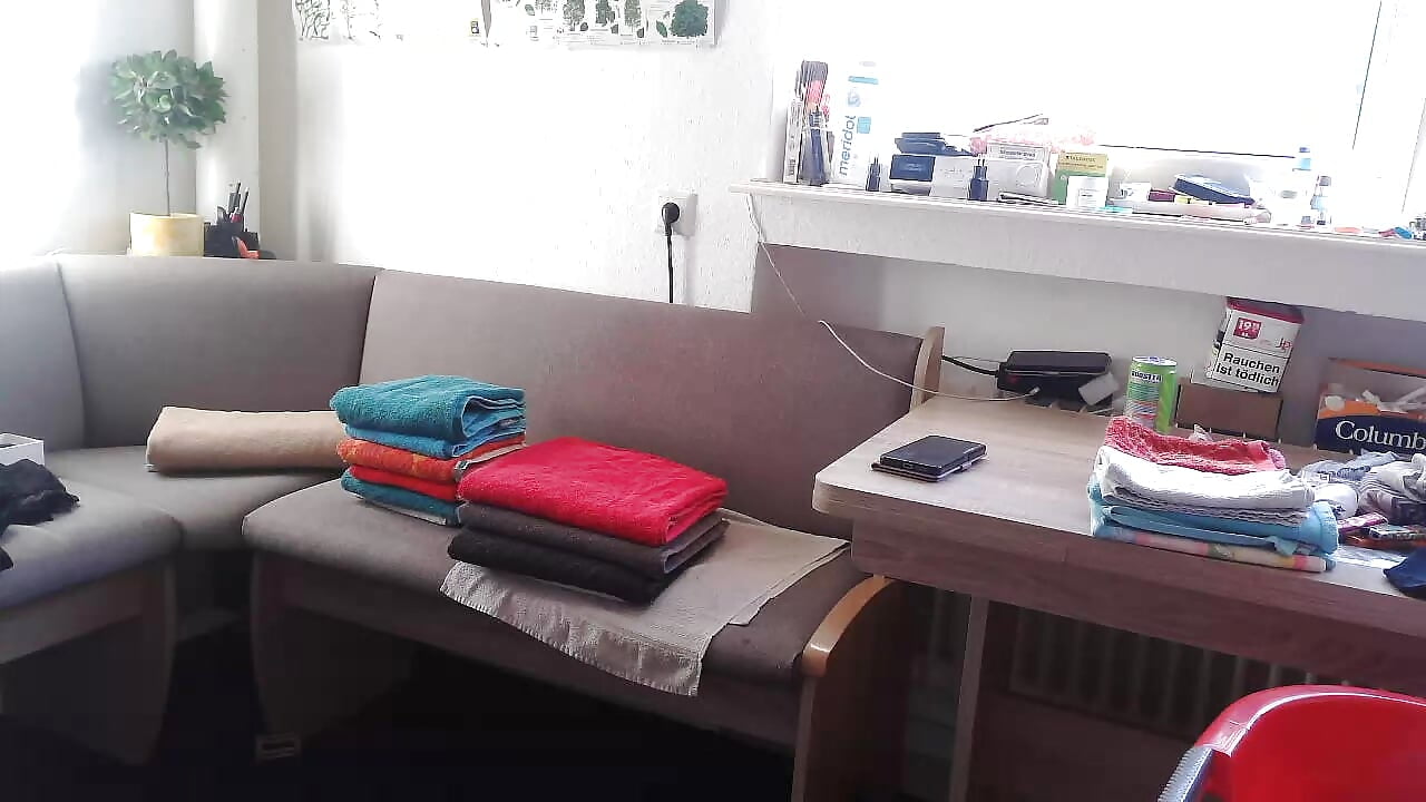 Bei der hausarbeit - video Ladyluder88 kameramallilta