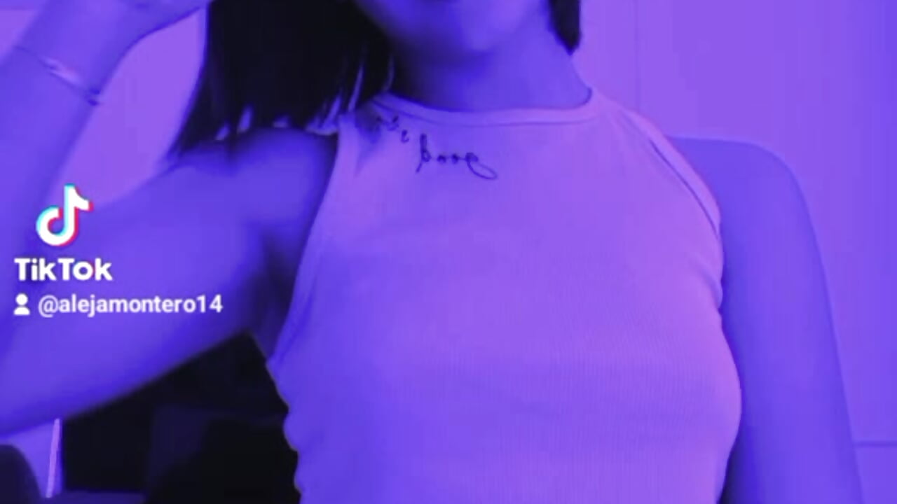 06EA6328-41FD-48EC-8A98-7B626DCE31F4_2_0_a－カメラキャストのviolet_leoの動画