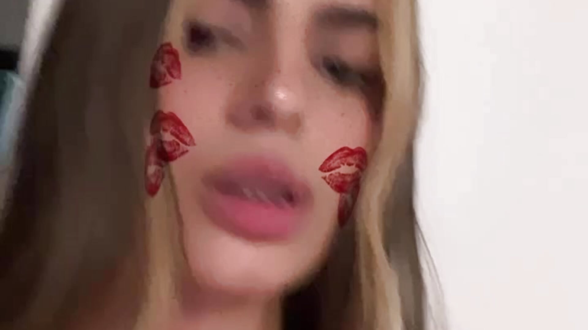 86fac1e5d1ac4bb5bcb15733e66a38c7 - video by emiss_ cam model