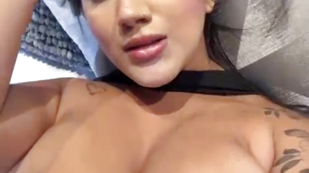 Play with the best boobs here!