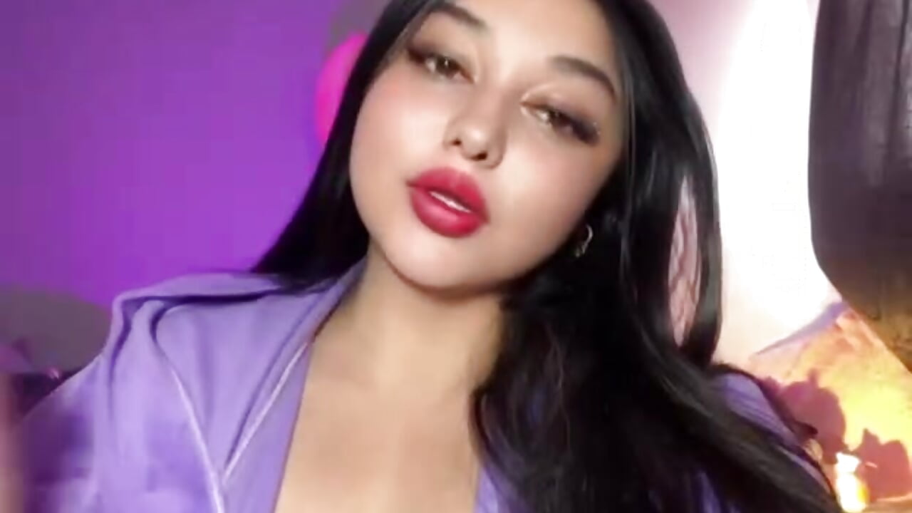 CANDY KIM !!! 🍬🍭 - video di Kym_Owens modella di cam