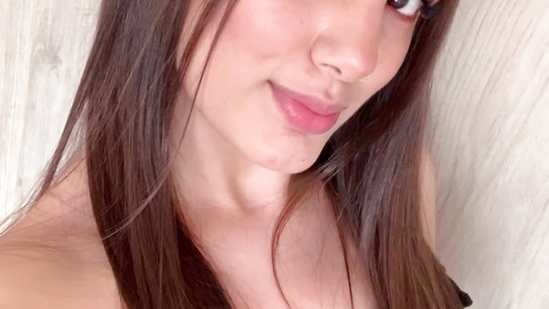 Princess Emily 👸🏼💕 - video by EmilyS__ cam model