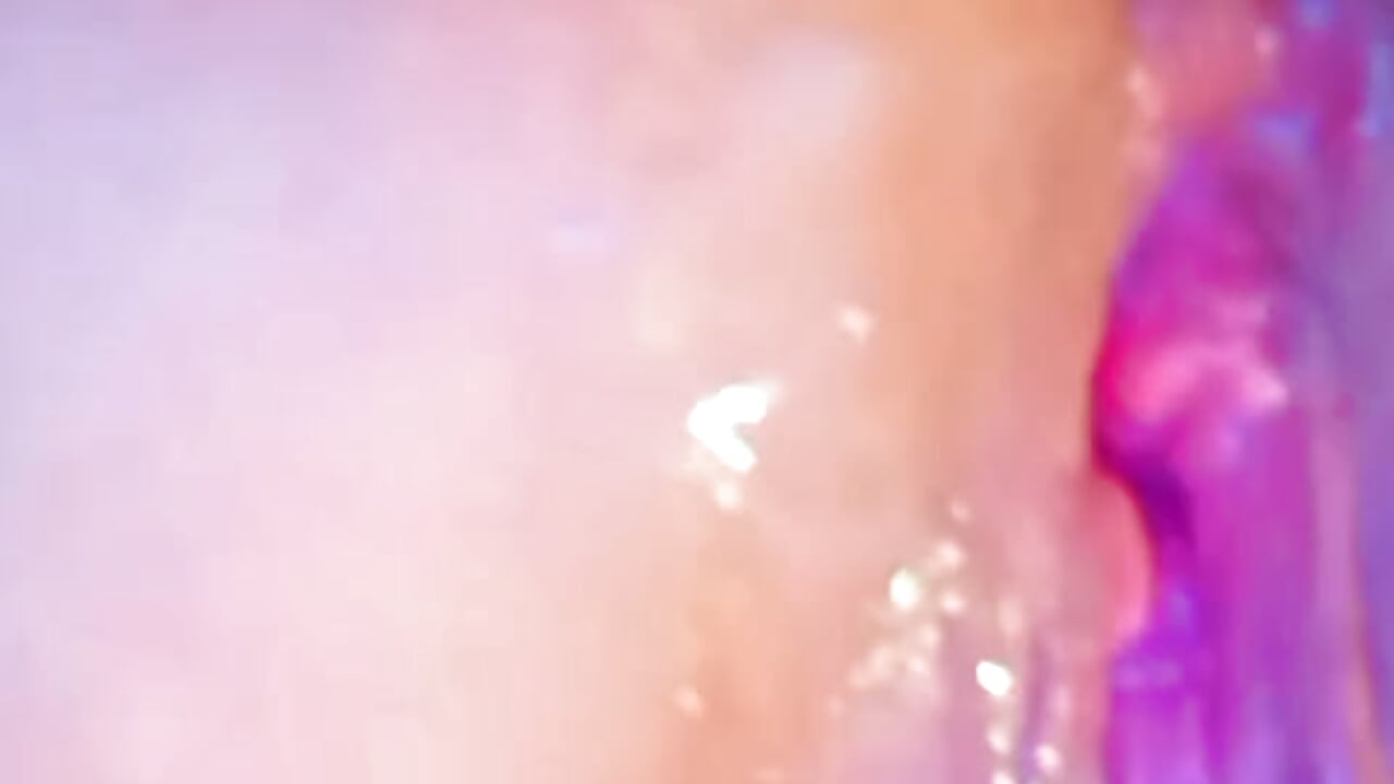 Veryy wet - video by thin_tatto cam model