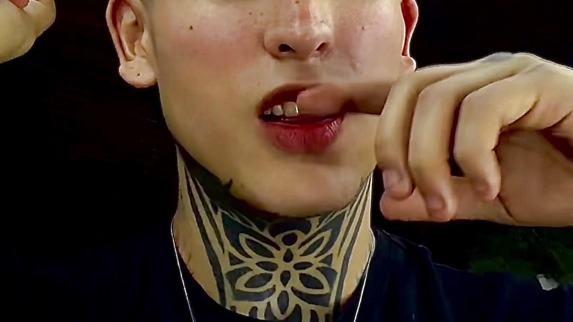 Me trying to hide the desire I have to fuck you when I see you🥴😍😈🤤 - video by _Tomy08calderon cam model