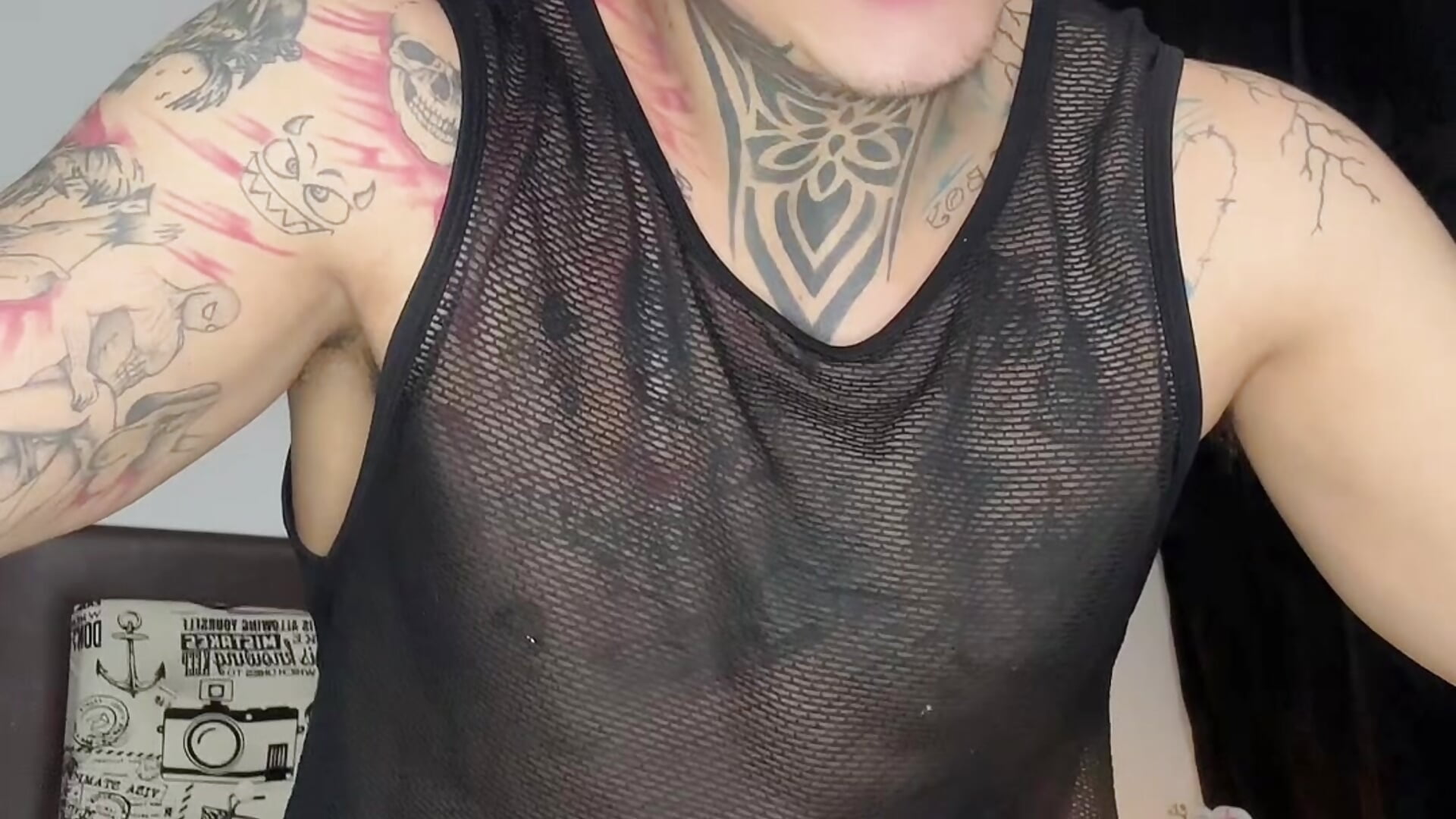Ven y te comes mi huevo 🙈🥵// come and you eat my pack - video av _Tomy08calderon cam-modell