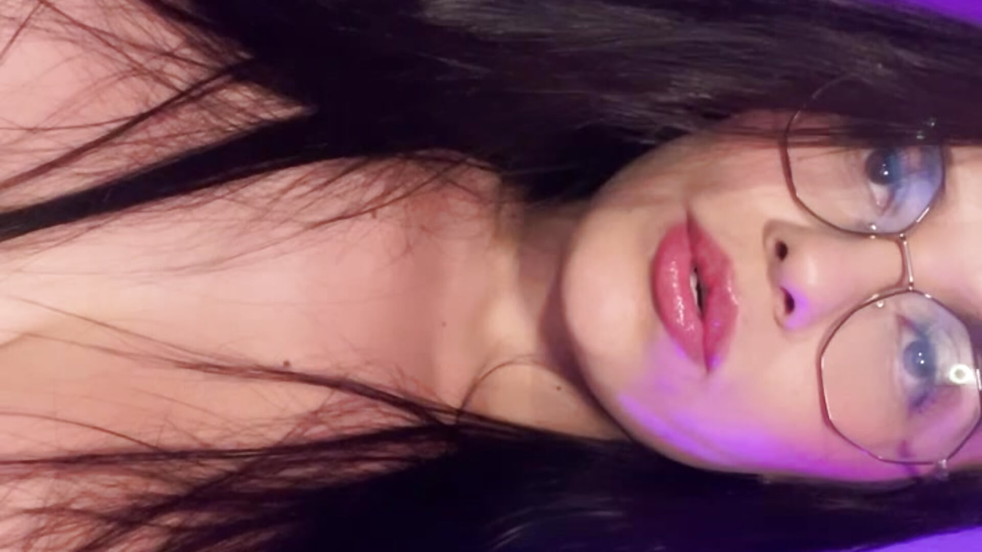 Do you like my piercing?😈 - video oleh model kamera MariaAntonia__