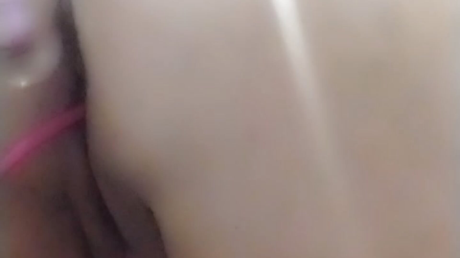 Fucking my anus 😘😘