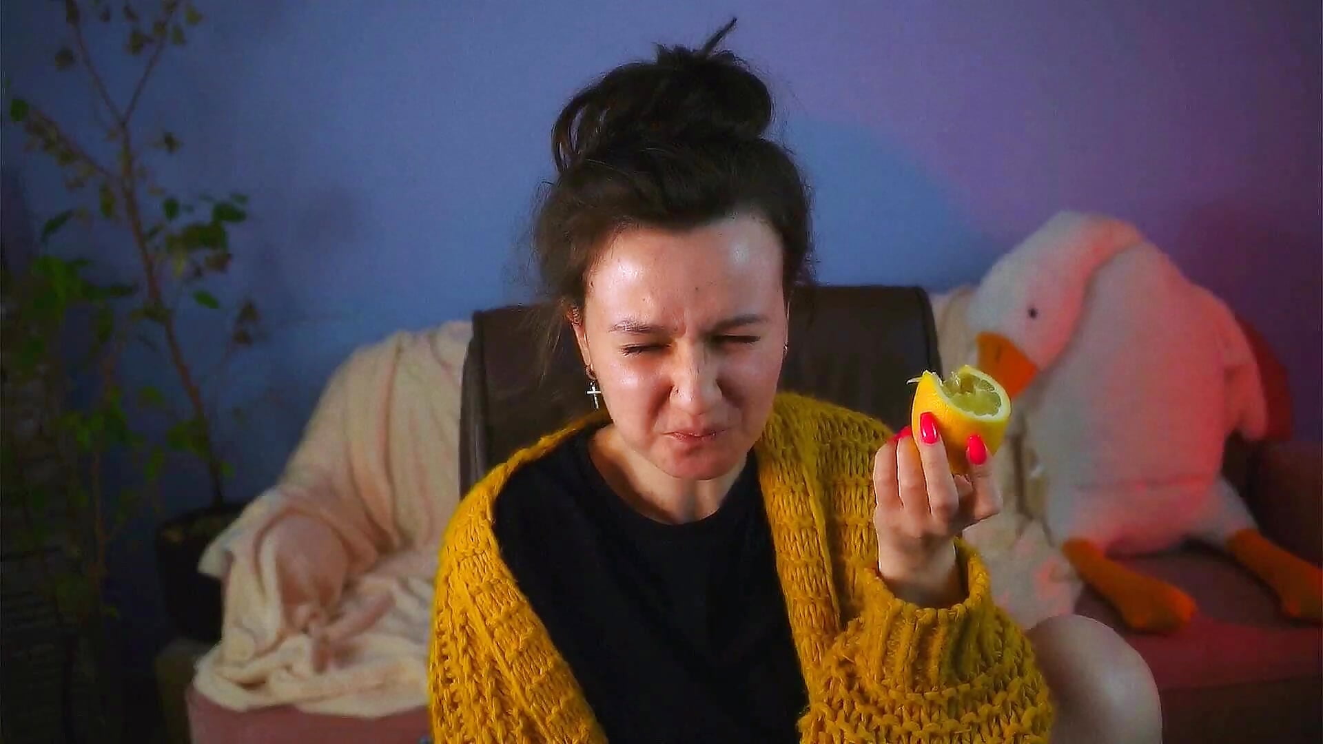 mood to eat too sour lemon - video by EliJayy cam model