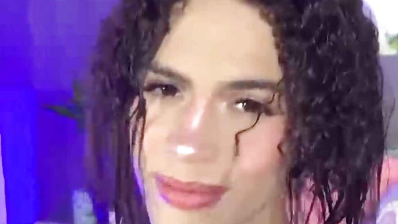 MY CURLY – video od webkamerové modelky Mafer_Osoriioo