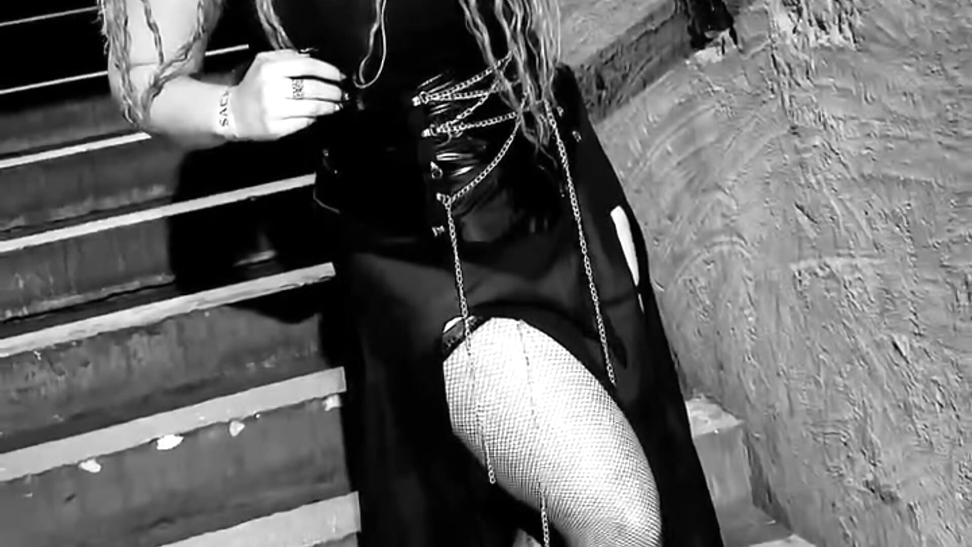 Just your Dark Queen - วิดีโอโดย Miss_Maya_Mils โมเดลแคม