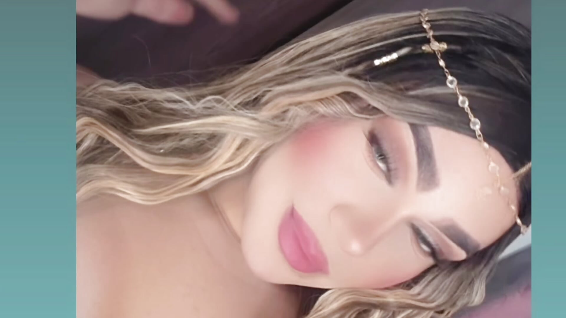 B9542C00-B6F1-4954-BBF0-498FF8C90ACB - video by Aisha-sweet13 cam model