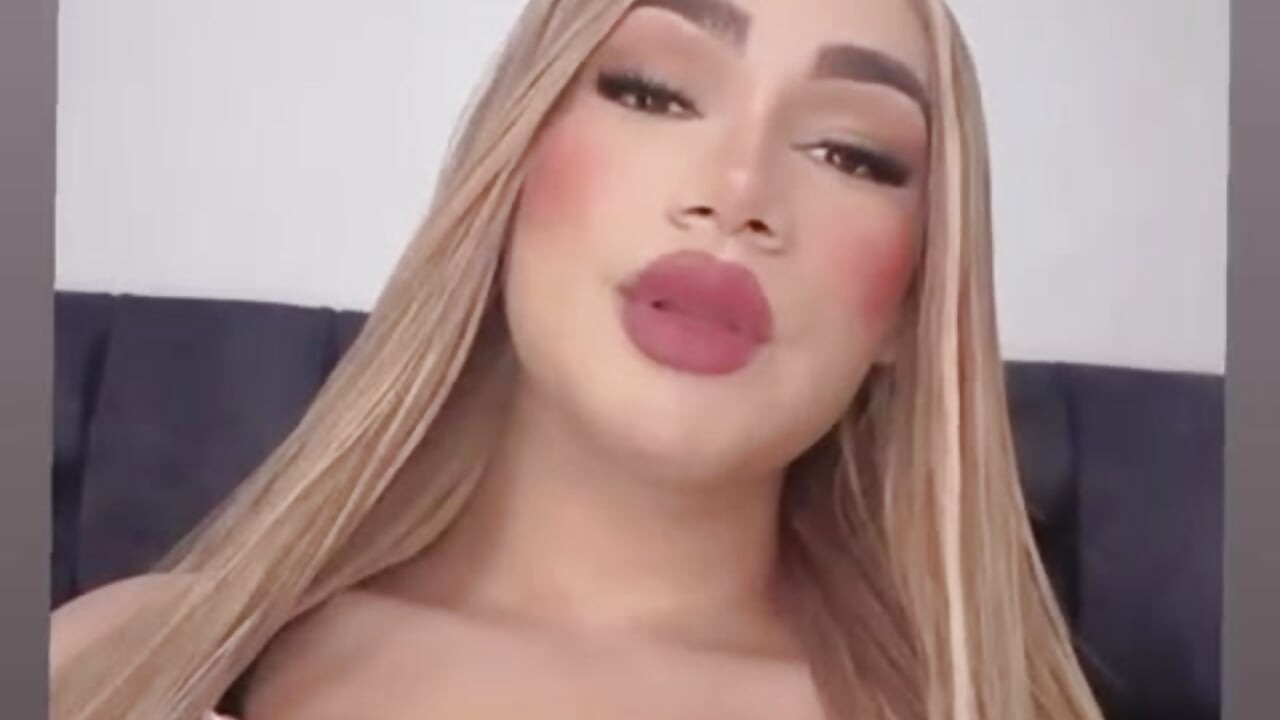 WhatsApp Video 2025-05-25 at 8,53,55 PM (2) - video by Aisha-sweet13 cam model