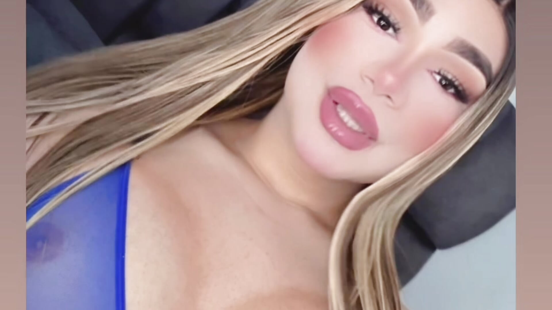 74421d914d194cc2999eae9e4a80d6ce - video by Aisha-sweet13 cam model