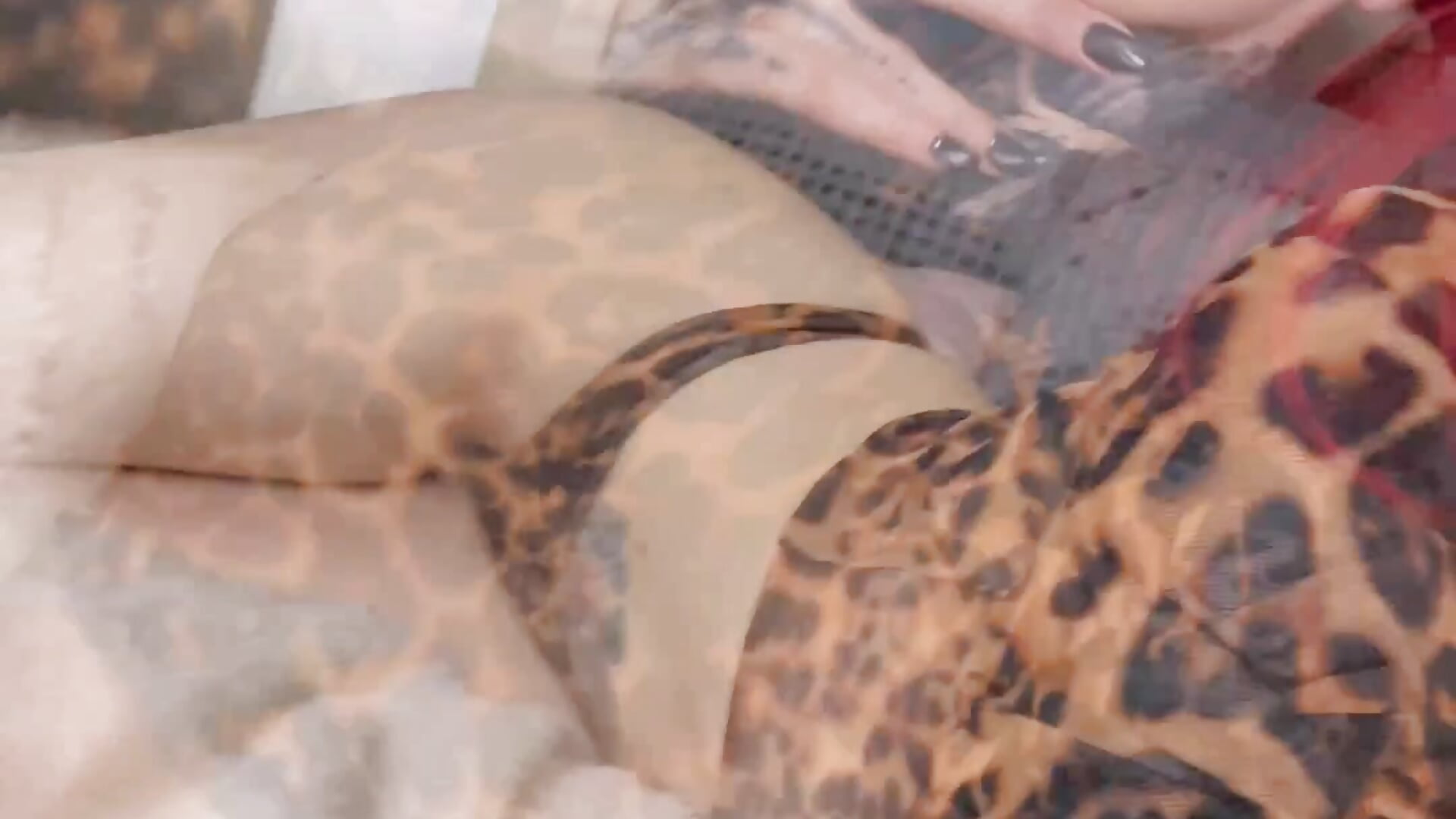 Home exstra tease 😈 - 視頻由 Roxy_____ 主播提供