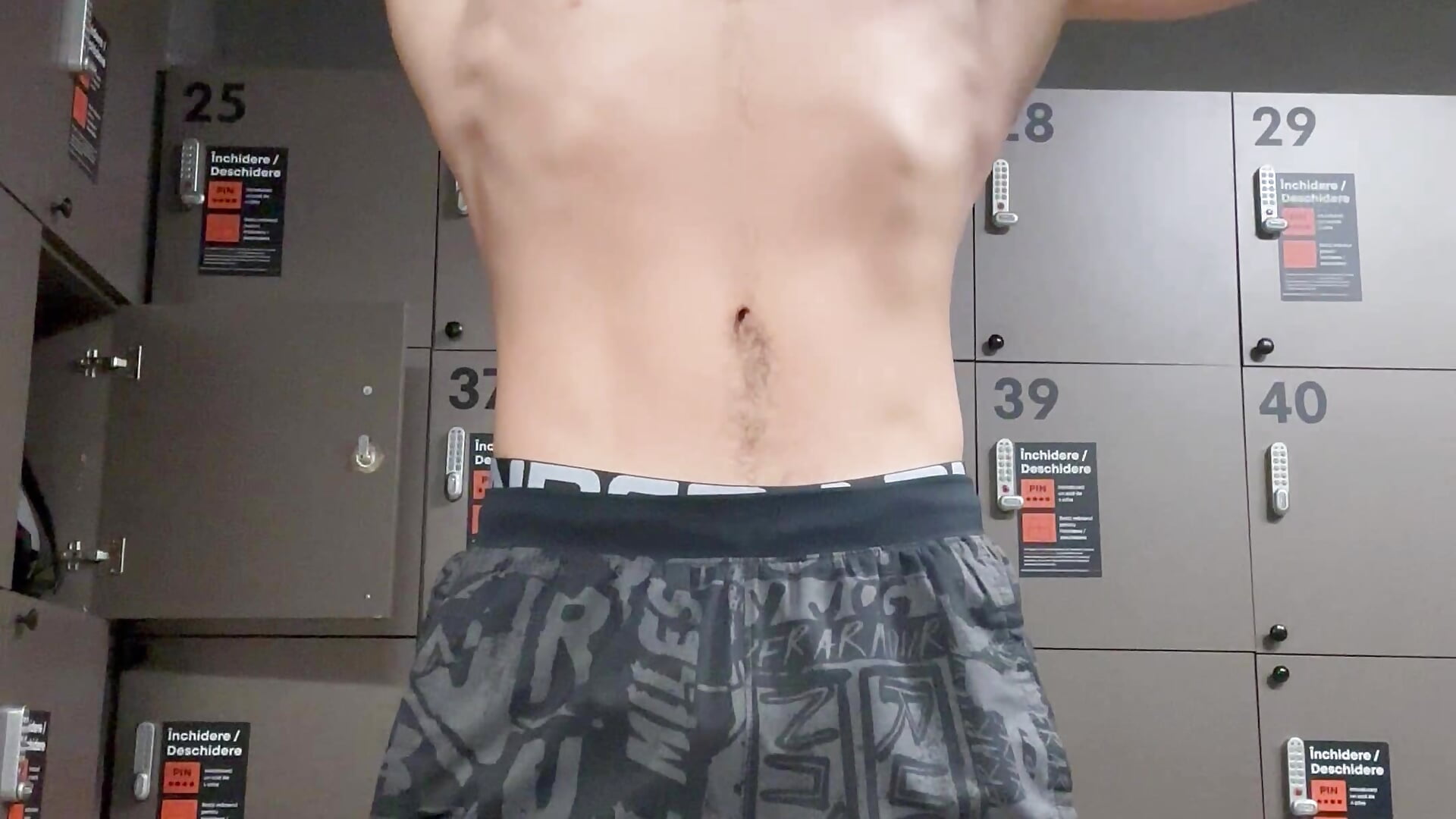 IMG_3895 - vidéo du modèle de showcams damongold