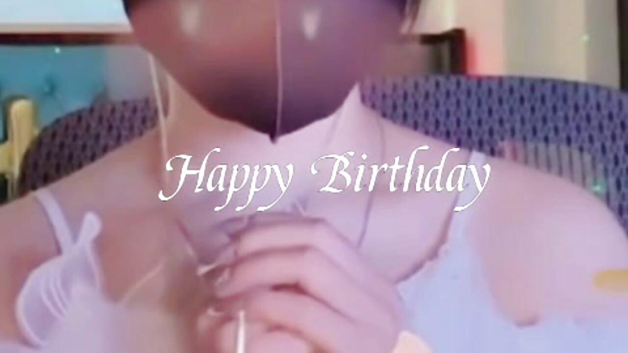 Cảm ơn sự yêu thương của mọi người! Mãi iu ❤️ - video by Caryln-Bun cam model