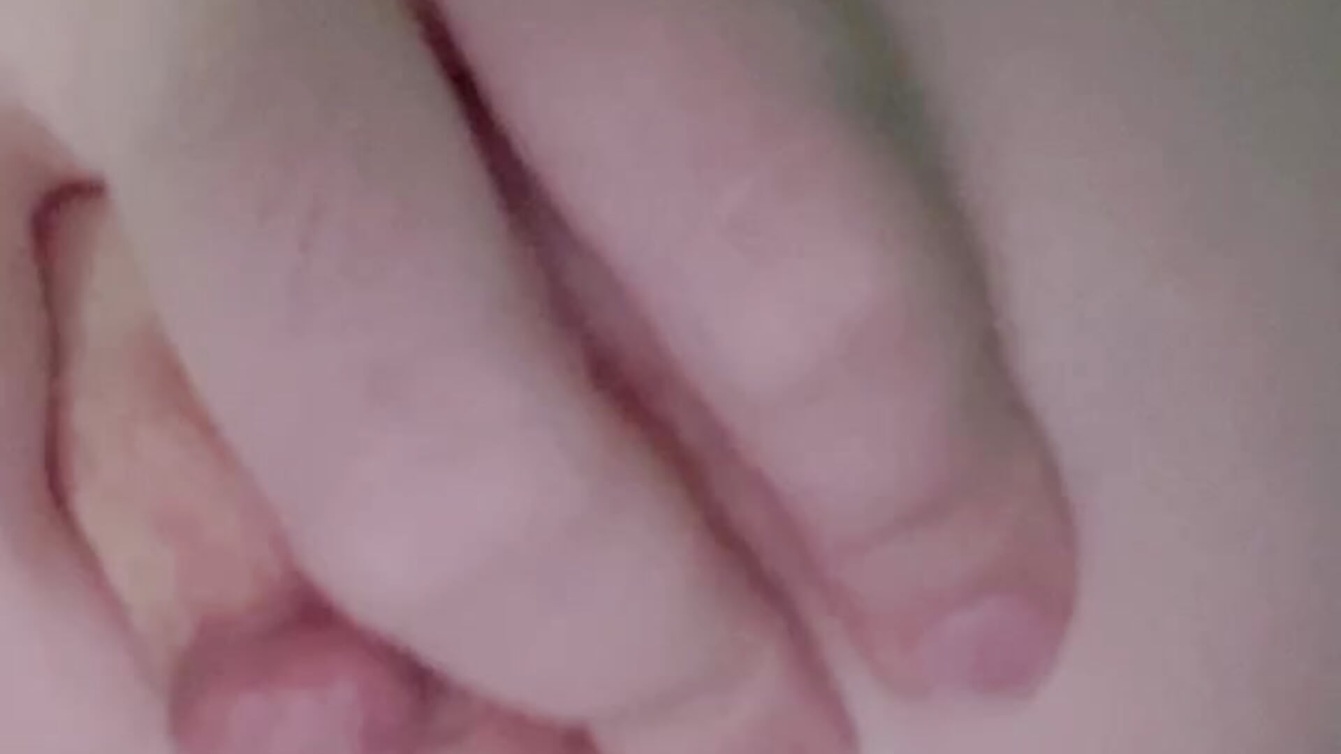 Có những lúc thèm địt vãi lồn – video od webkamerové modelky Bun-Chuche
