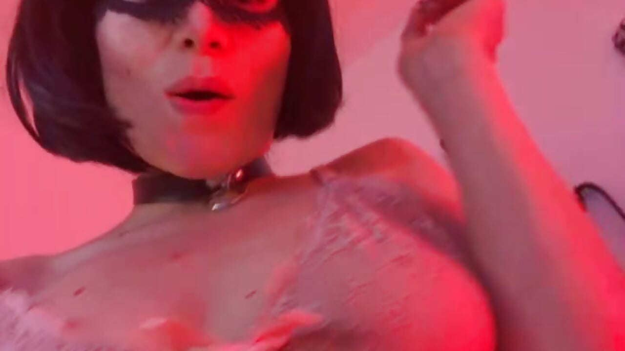 Holi holi saludoa ricoss!! - βίντεο μοντέλου Miacarry