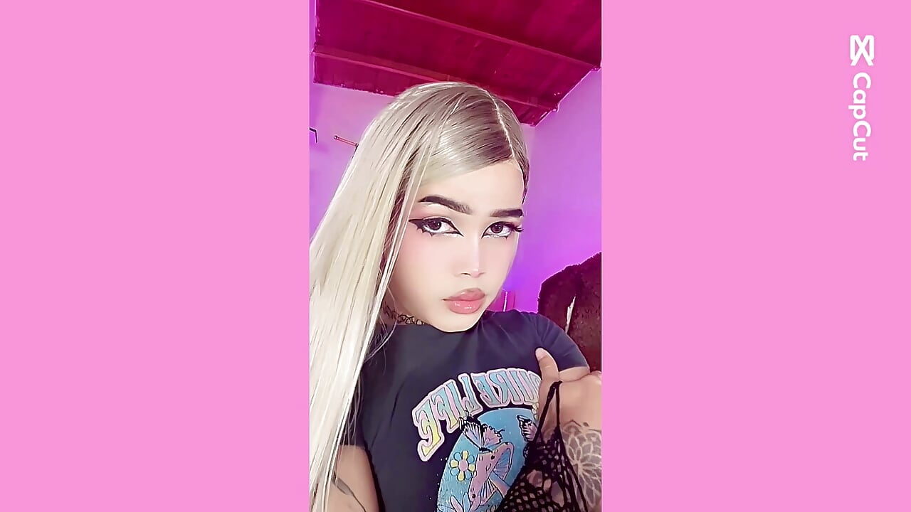 HI - βίντεο μοντέλου ladytslatina