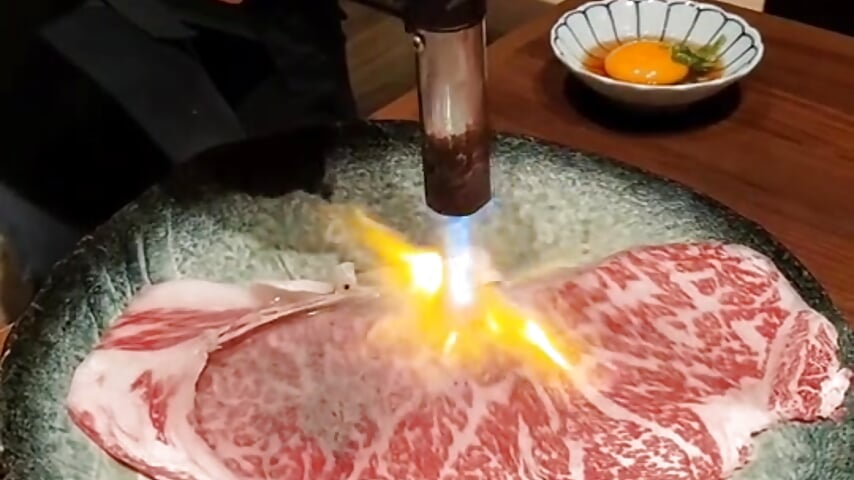 あぶりユッケ🍖