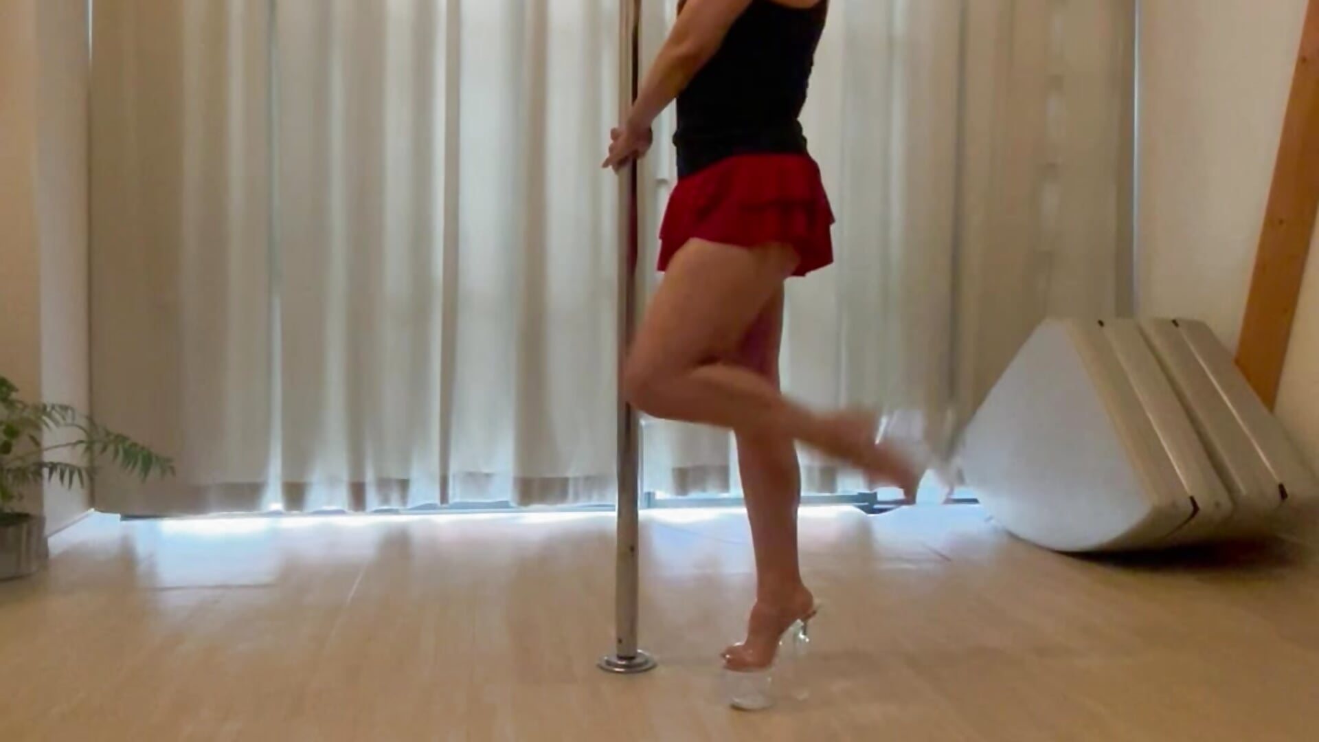 8/19ポールダンスレッスン poledance　lesson