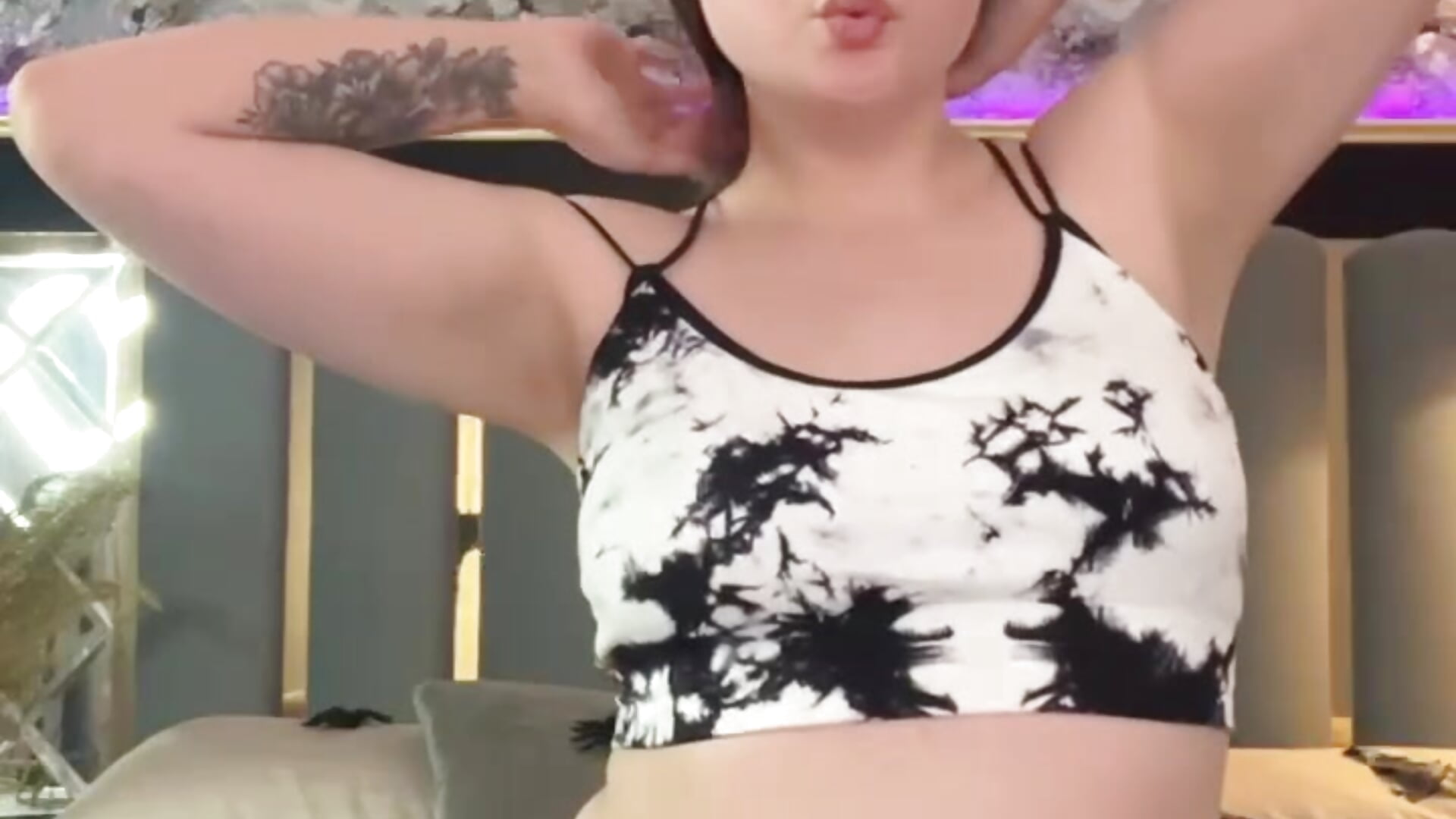 a little bit of my figure - video by DiankaDii cam model