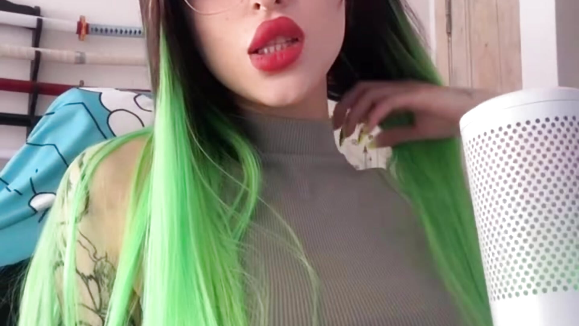 mrrr - video by folinskayyya cam model