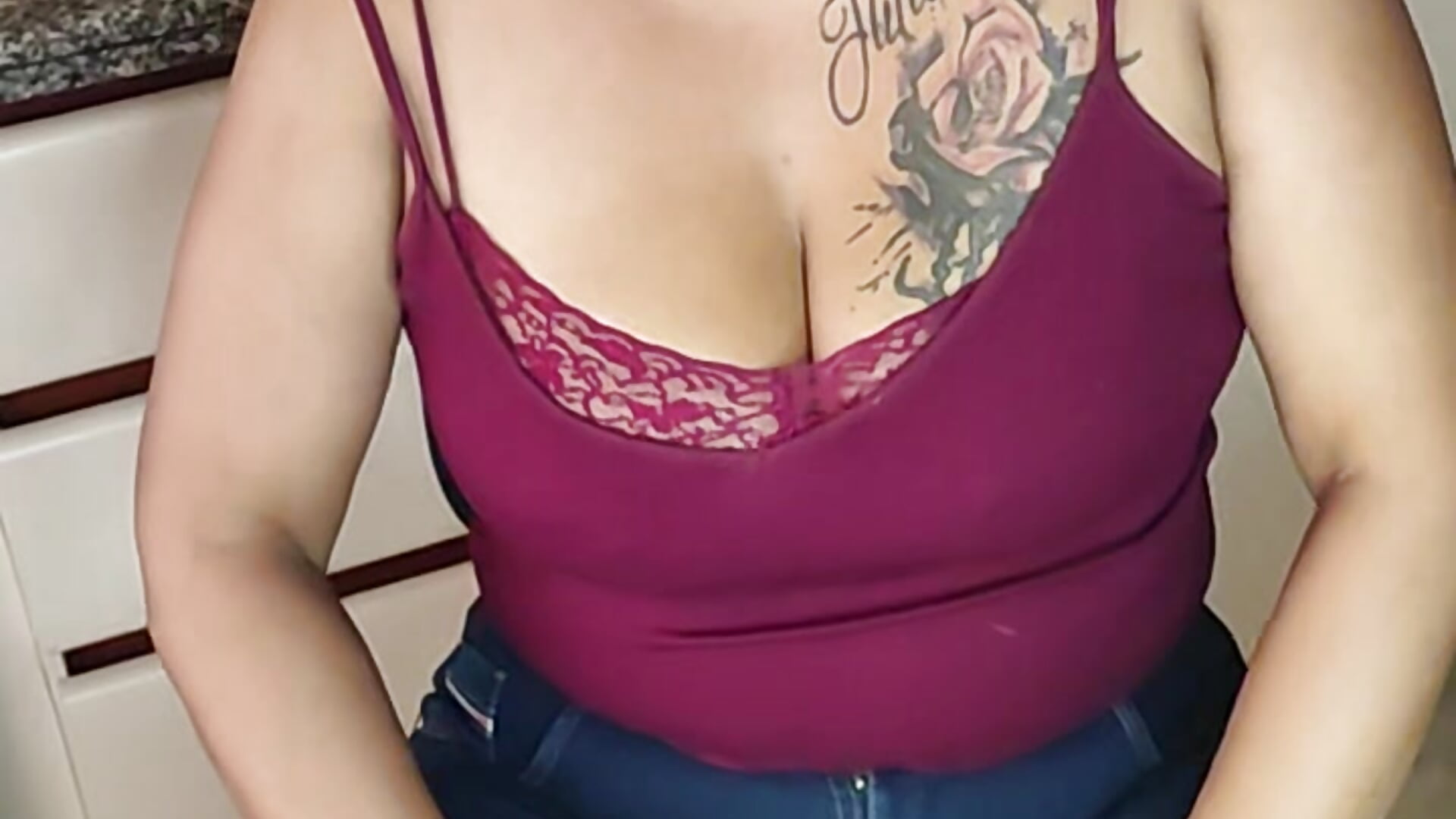 so mouch sexy for you - video by ReedxRosee cam model