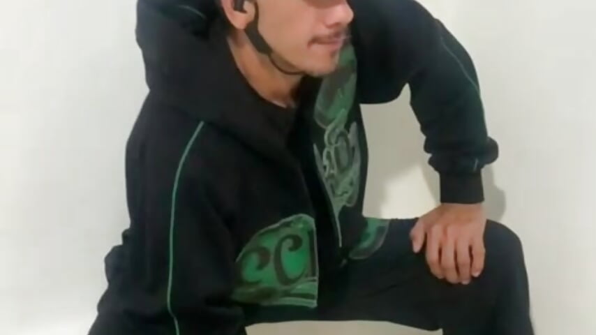 VID-20231020-WA0017 - video by Profe_real cam model