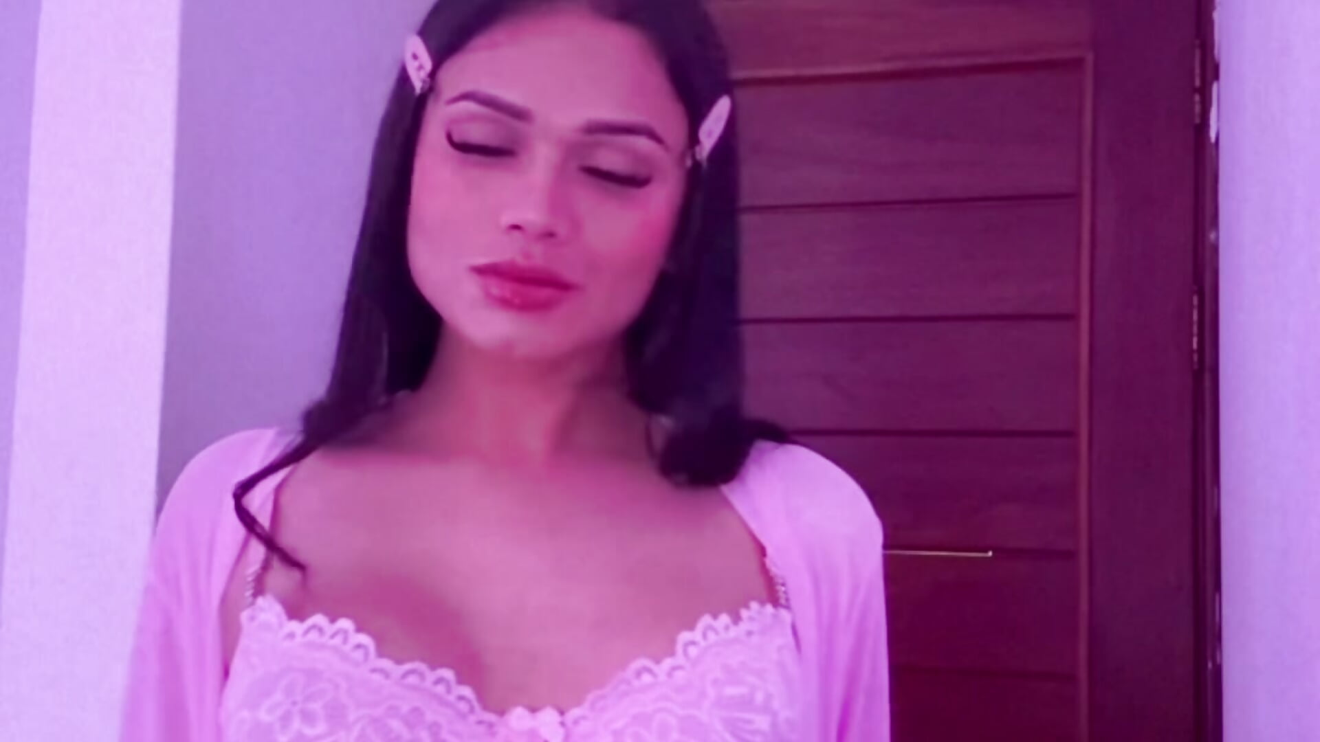 4BDA65BE-7923-411F-B785-C783D3D6E913 - video di alee_lenoxx modella di cam