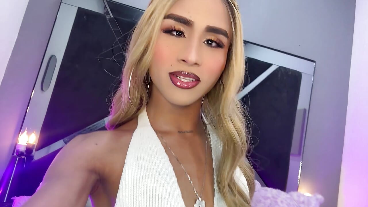 🤍🤍🤍 - vídeo de la modelo de cam AlahiaDabion
