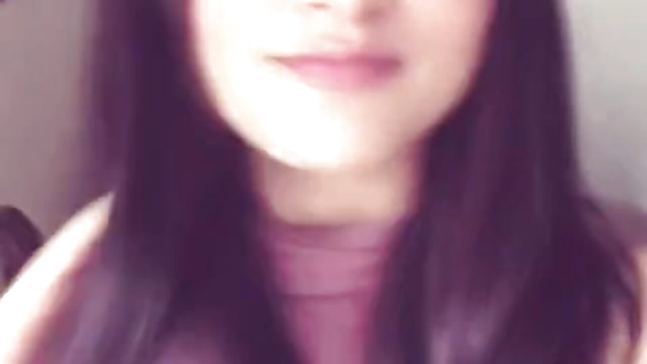 a small change of look – video od webkamerové modelky Mei_Kelly