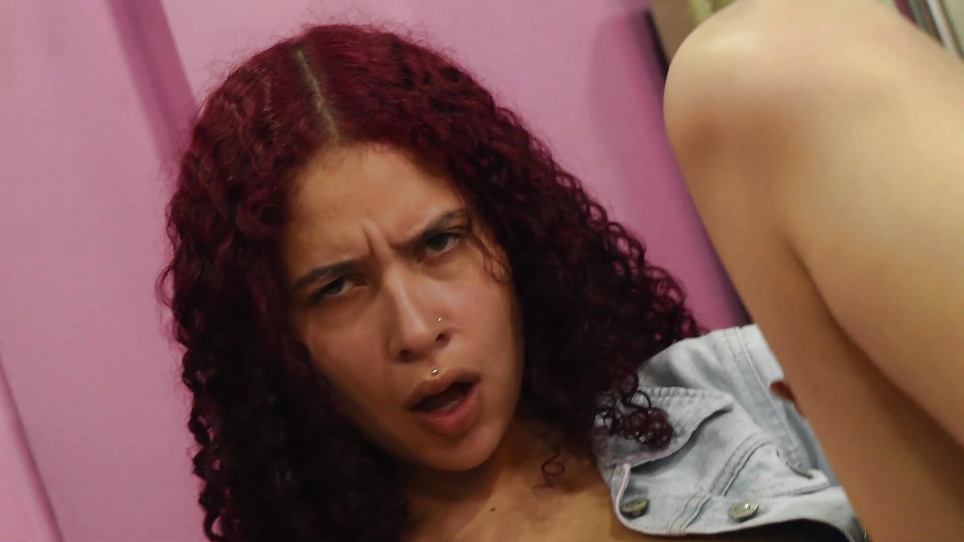 Daring - video od modelky/modela ValeryRossell