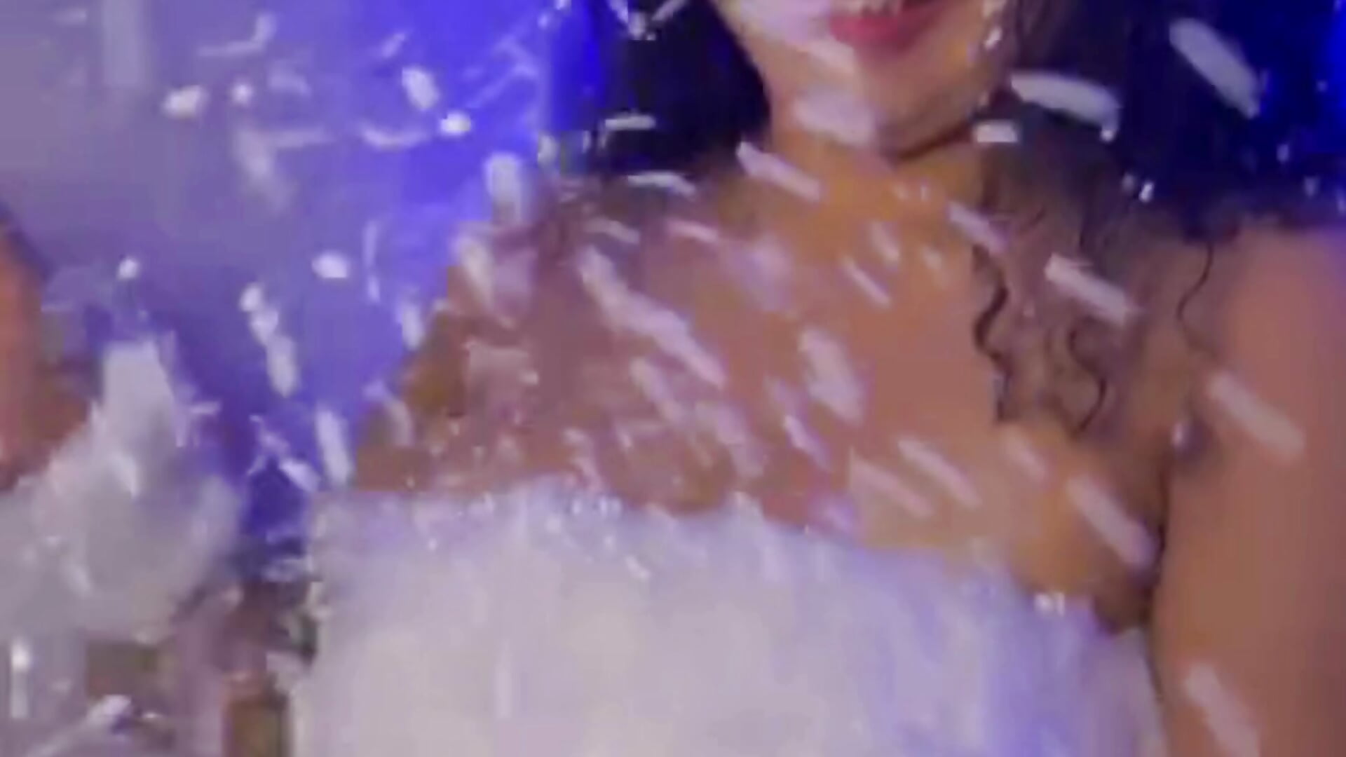 Winter curvy 🍑❄ - video by memphiswilliam cam model