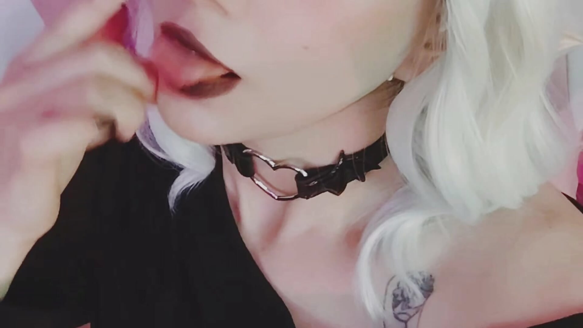 🌙 - video by HoornyMoon cam model