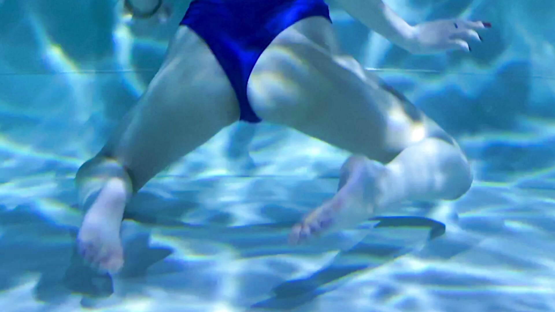 ⭐FULL VIDEO!⭐Adore me with sensual body underwater... - відео від вебкаммоделі KiraYammy