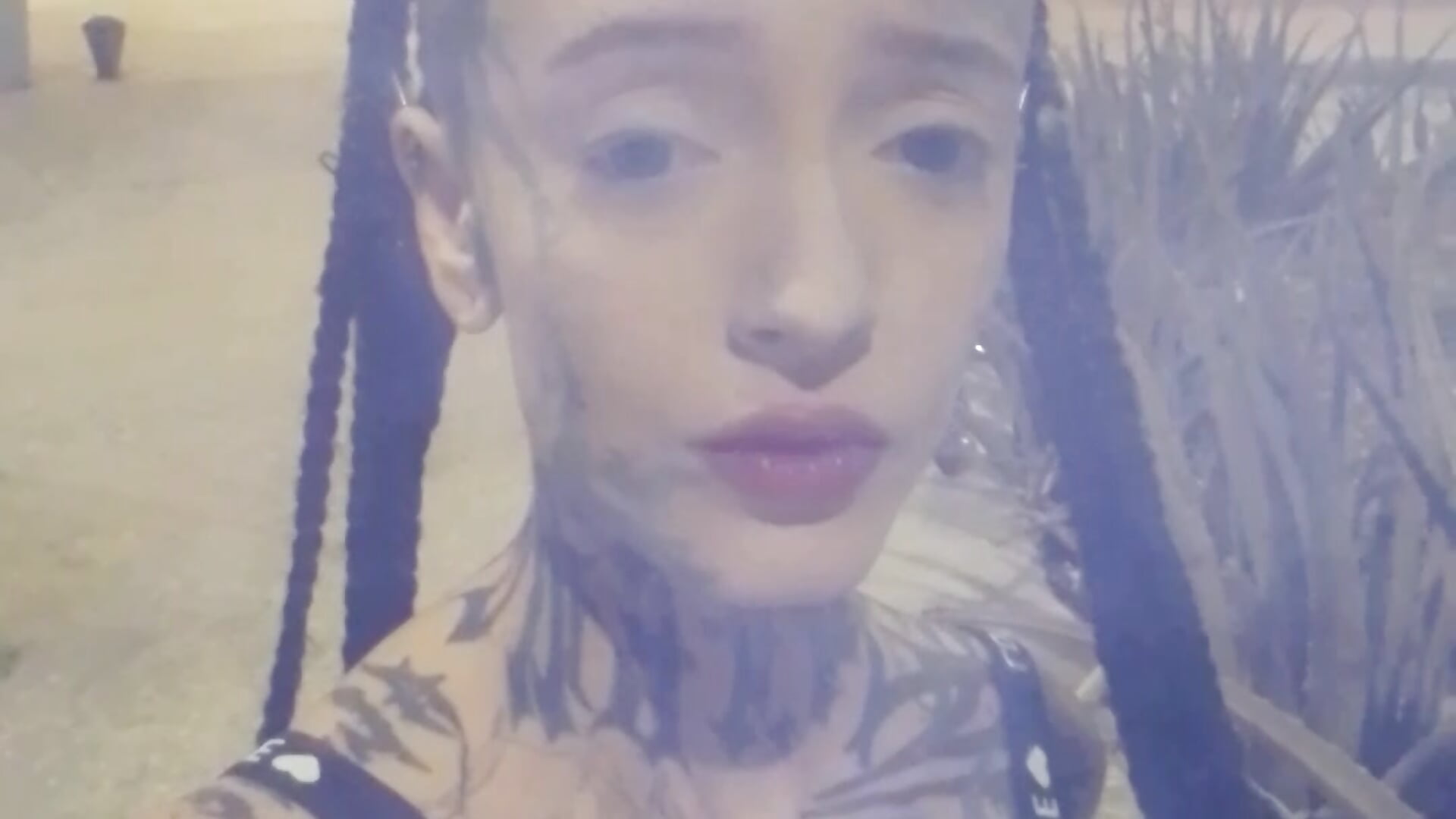 U.u - vídeo de barbara_anal_squirt_ modelo de câmara