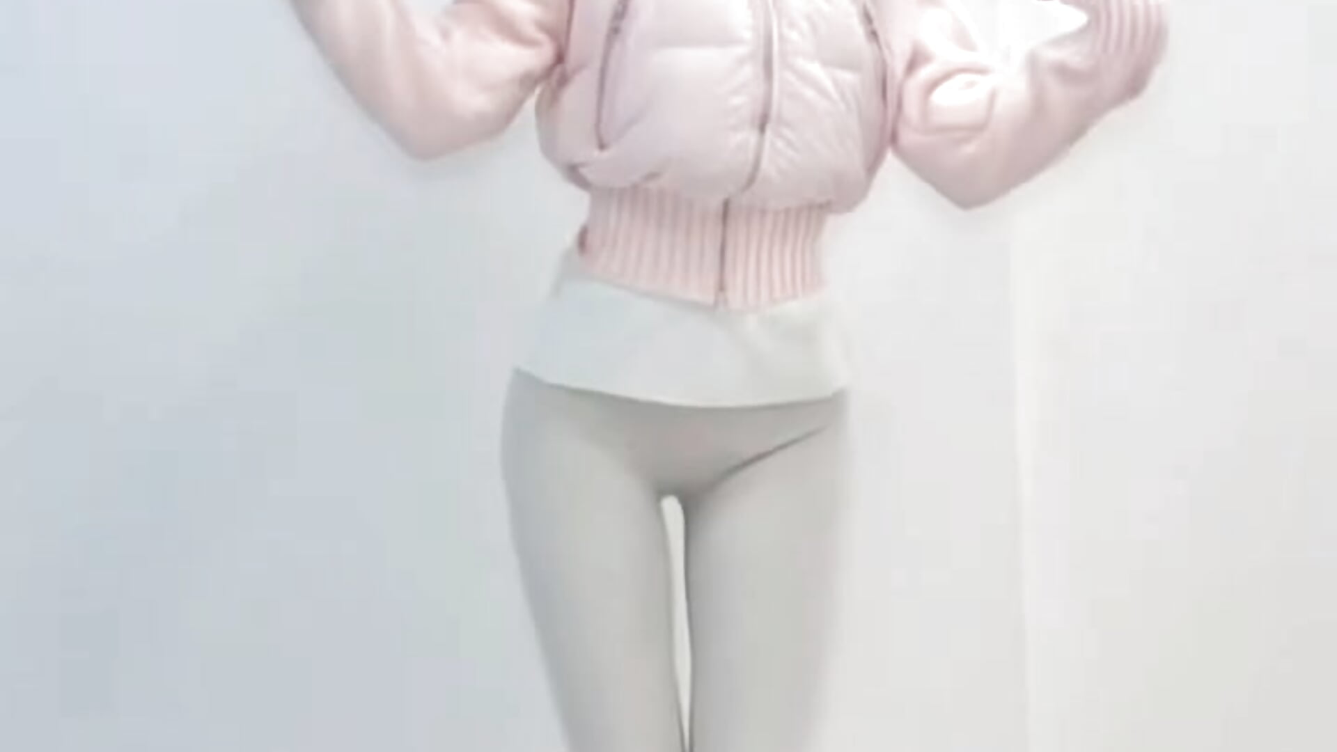 (●'◡'●) - video by -Hell0-Kitty cam model