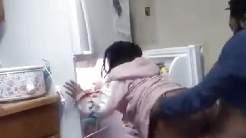 Let's do it in the kitchen quickie type sh - відео від вебкаммоделі Gifttheskimaskboy