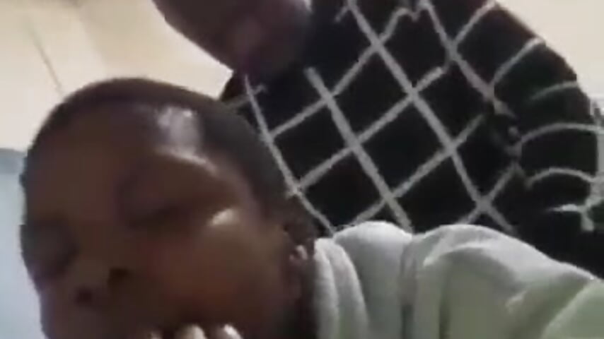 Giving my nxt door some backshot - відео від вебкаммоделі Gifttheskimaskboy