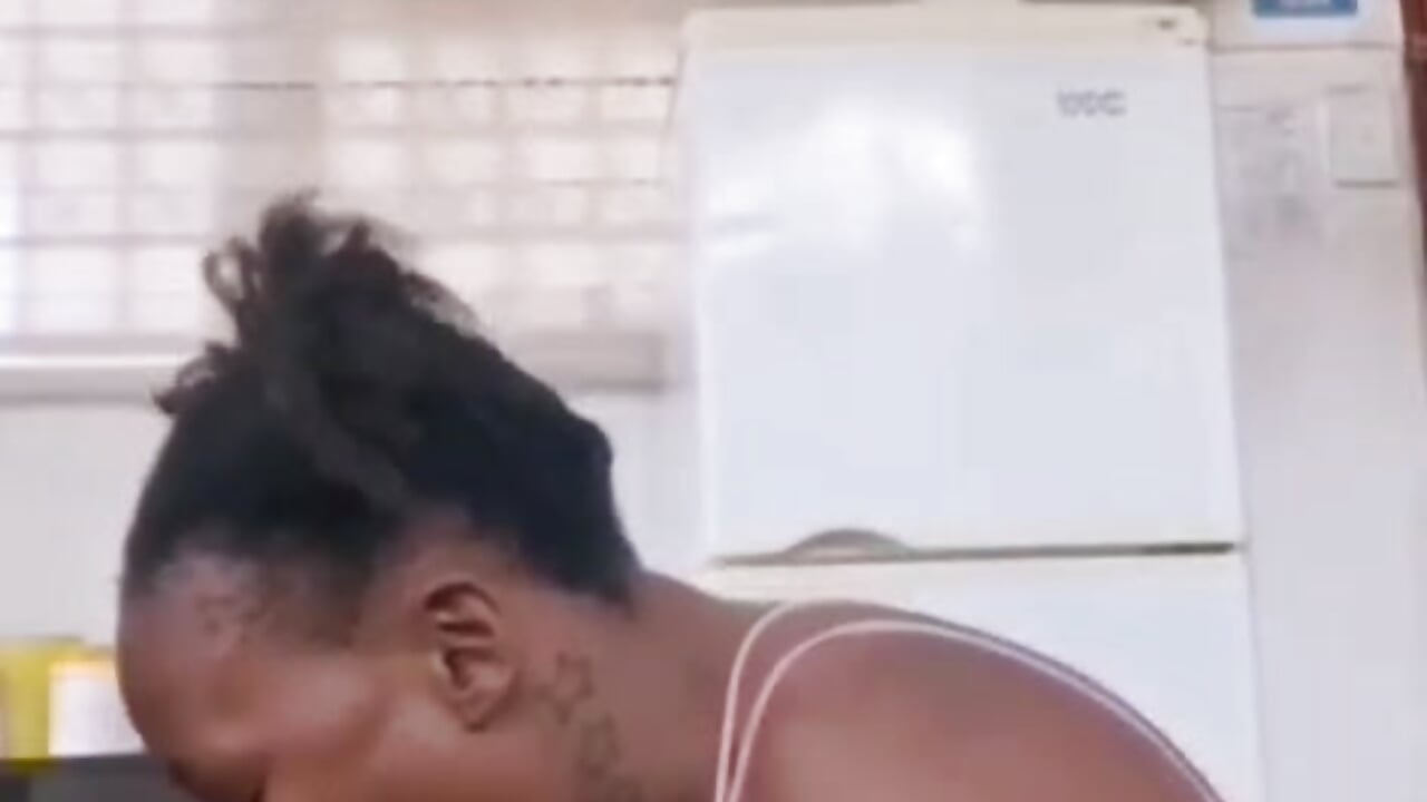 I got invited to get head - βίντεο μοντέλου Gifttheskimaskboy014