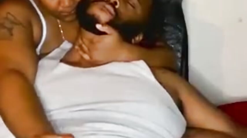 Get me hard n drain my balls like type shii - відео від вебкаммоделі Gifttheskimaskboy