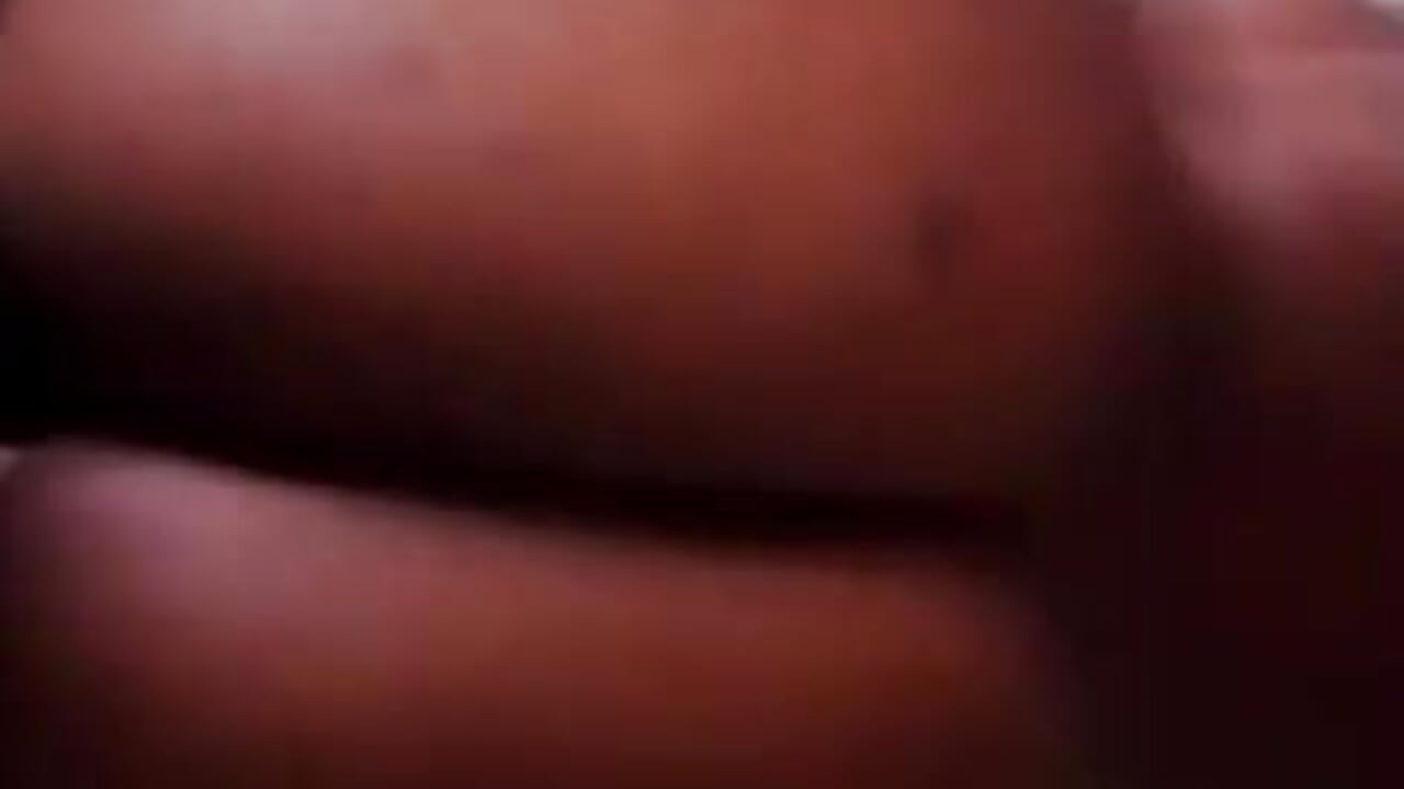 Thick ass dogstyle - відео від вебкаммоделі Gifttheskimaskboy