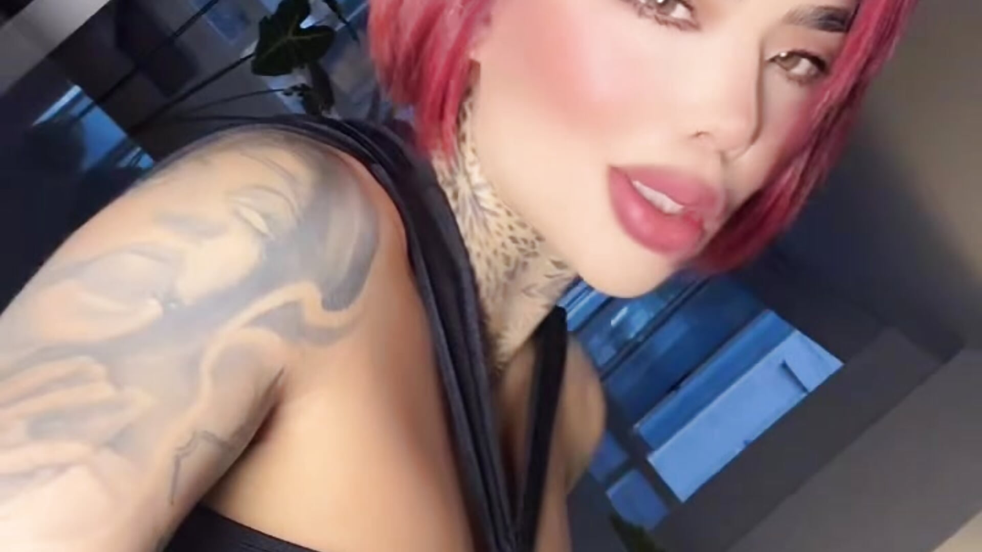 💋💋💋 - วิดีโอโดย milaivanova โมเดลแคม