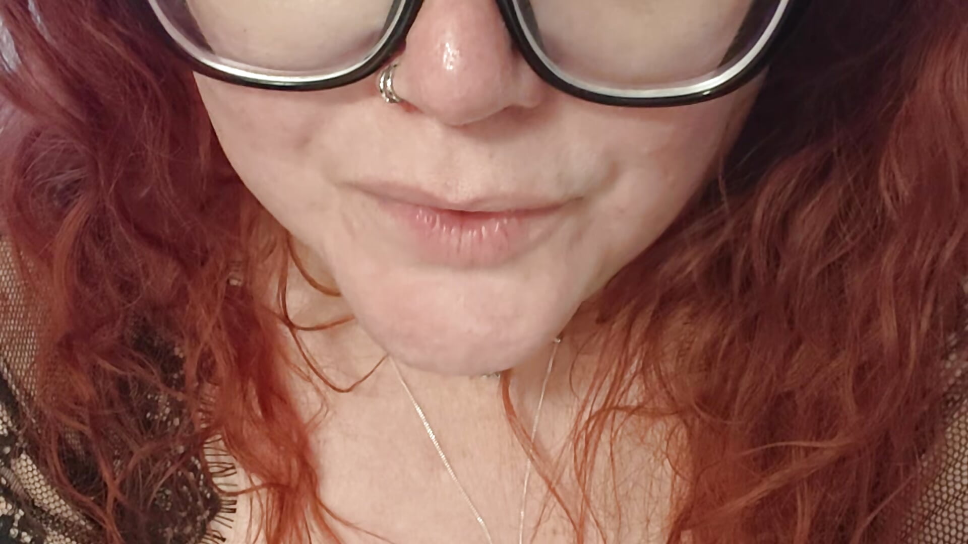 Please - فيديو من LadyCrimsonVoluptas موديل الكام