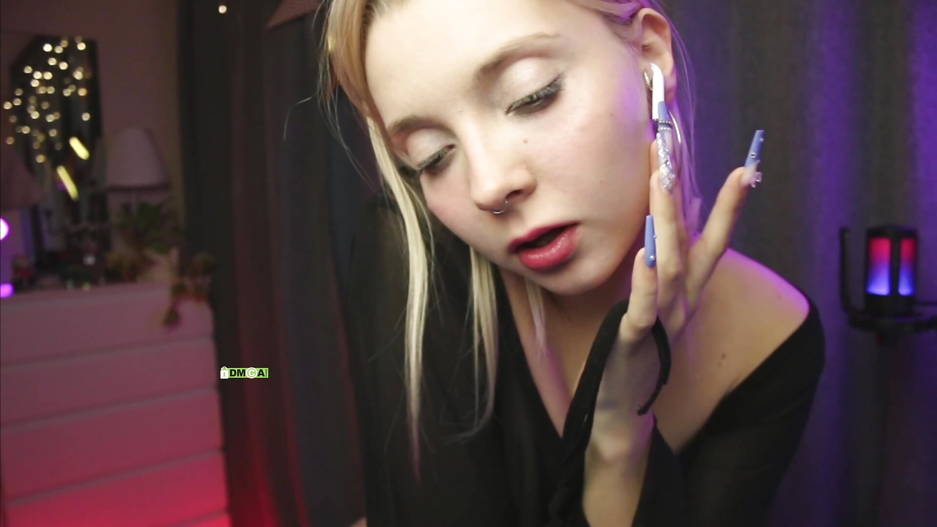 eyes