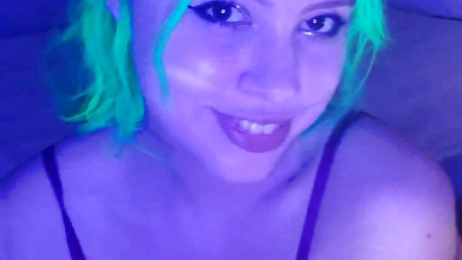 Cosplay - video by WandaDoll cam model