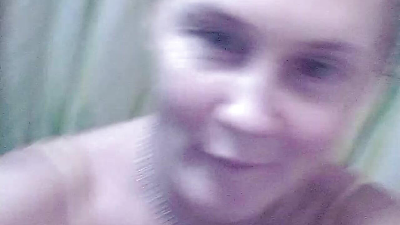 я горячая – video od webkamerové modelky pussykroshka