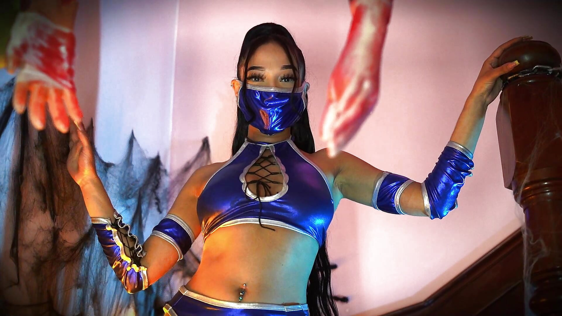 halloween time 🧛🏼 - video by ZendayaGrey cam model